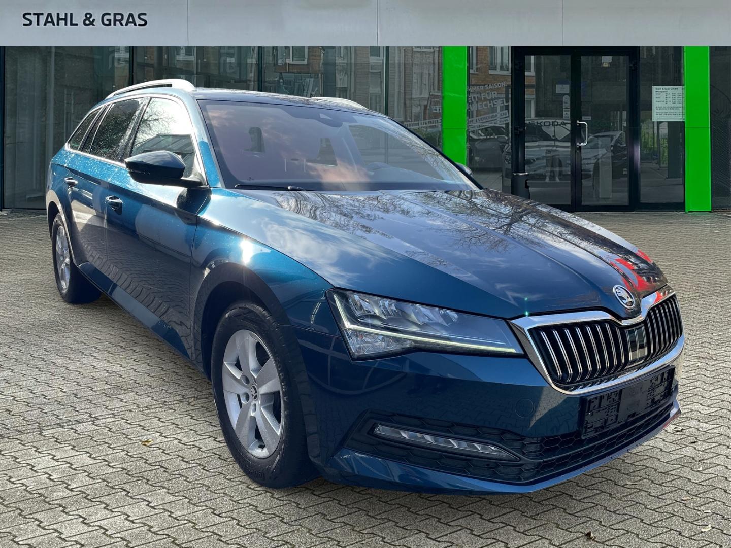 Skoda Superb Combi Ambition 1.5 TSI DSG Navi Digitales