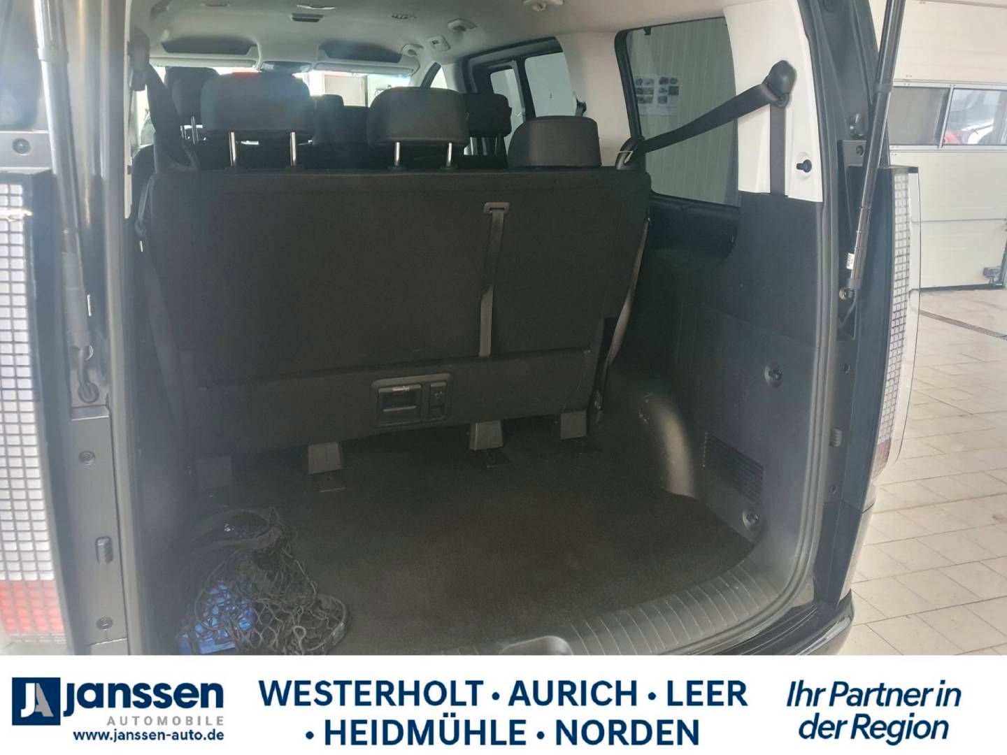 Fahrzeugabbildung Hyundai STARIA 9-Sitzer 2.2 CRDi 8 A/T 2WD (177PS) PRIME