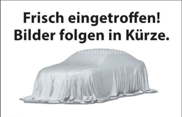 Ford Kuga STLine AHK NAVI XENON PDC RFK EHK SR/WR