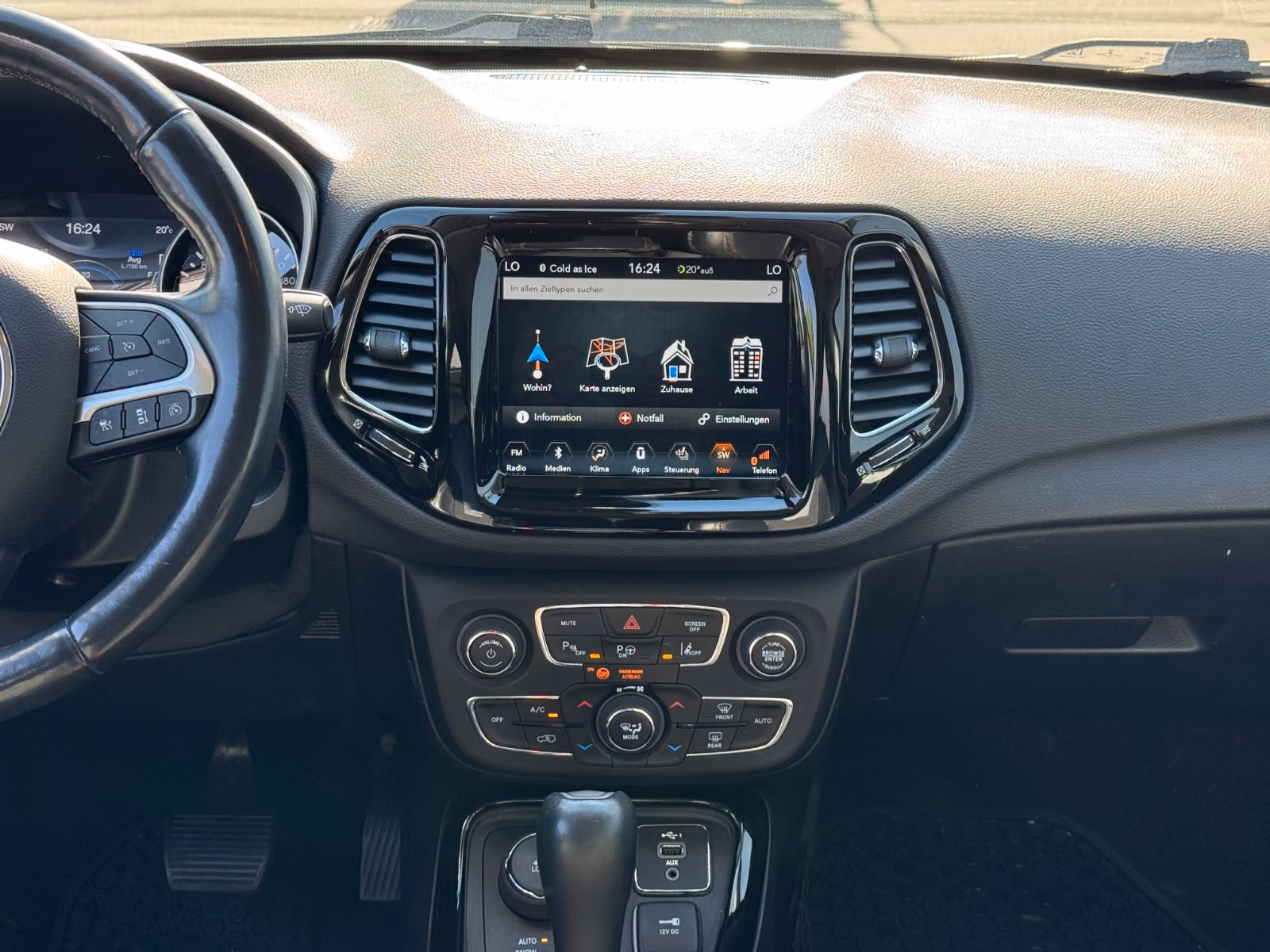 Jeep Compass Limited 4WD Garantie 1.Hand* 72.000 Km*