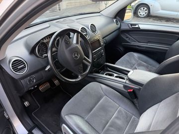 Mercedes ML 350 - 7