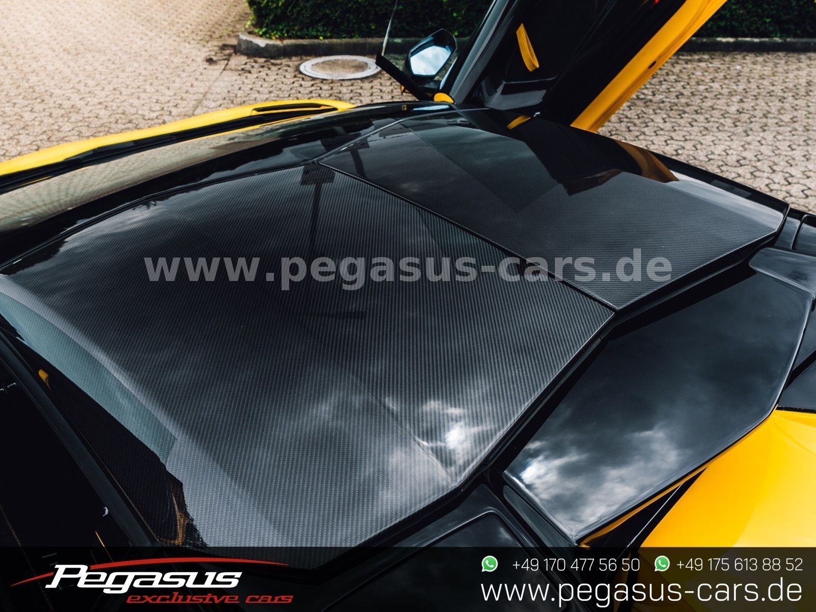 LAMBORGHINI Aventador - 9