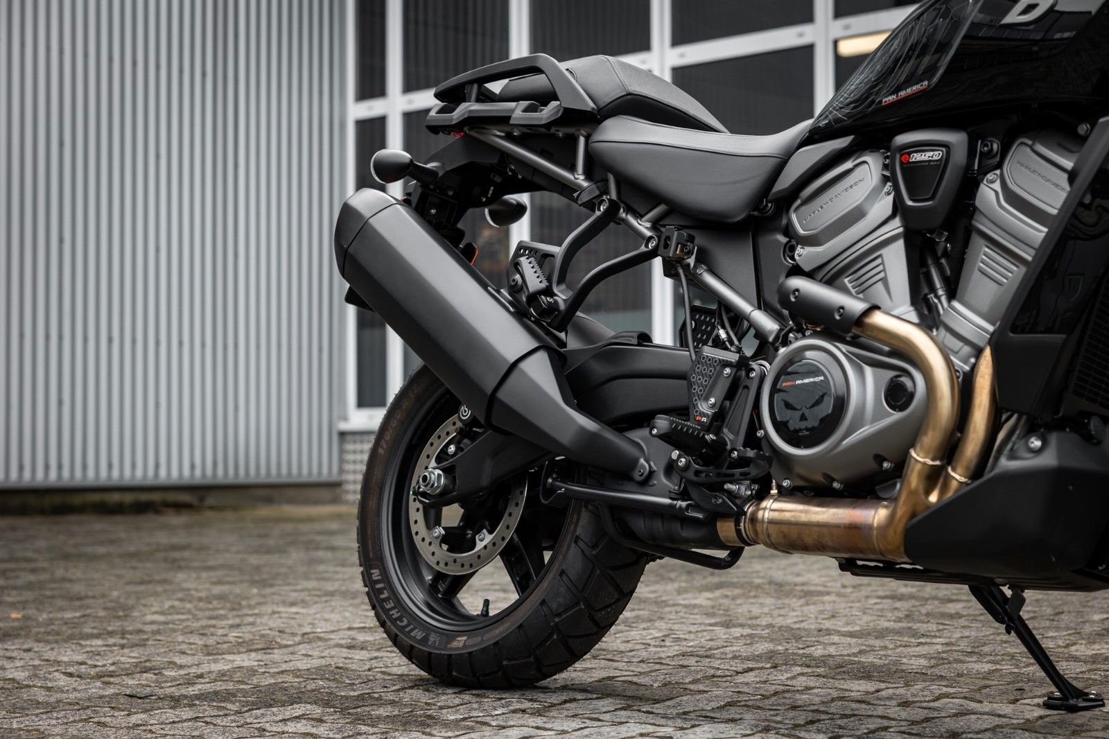 Fahrzeugabbildung Harley-Davidson PAN AMERICA RA1250 - TOURING AUSSTATTUNG