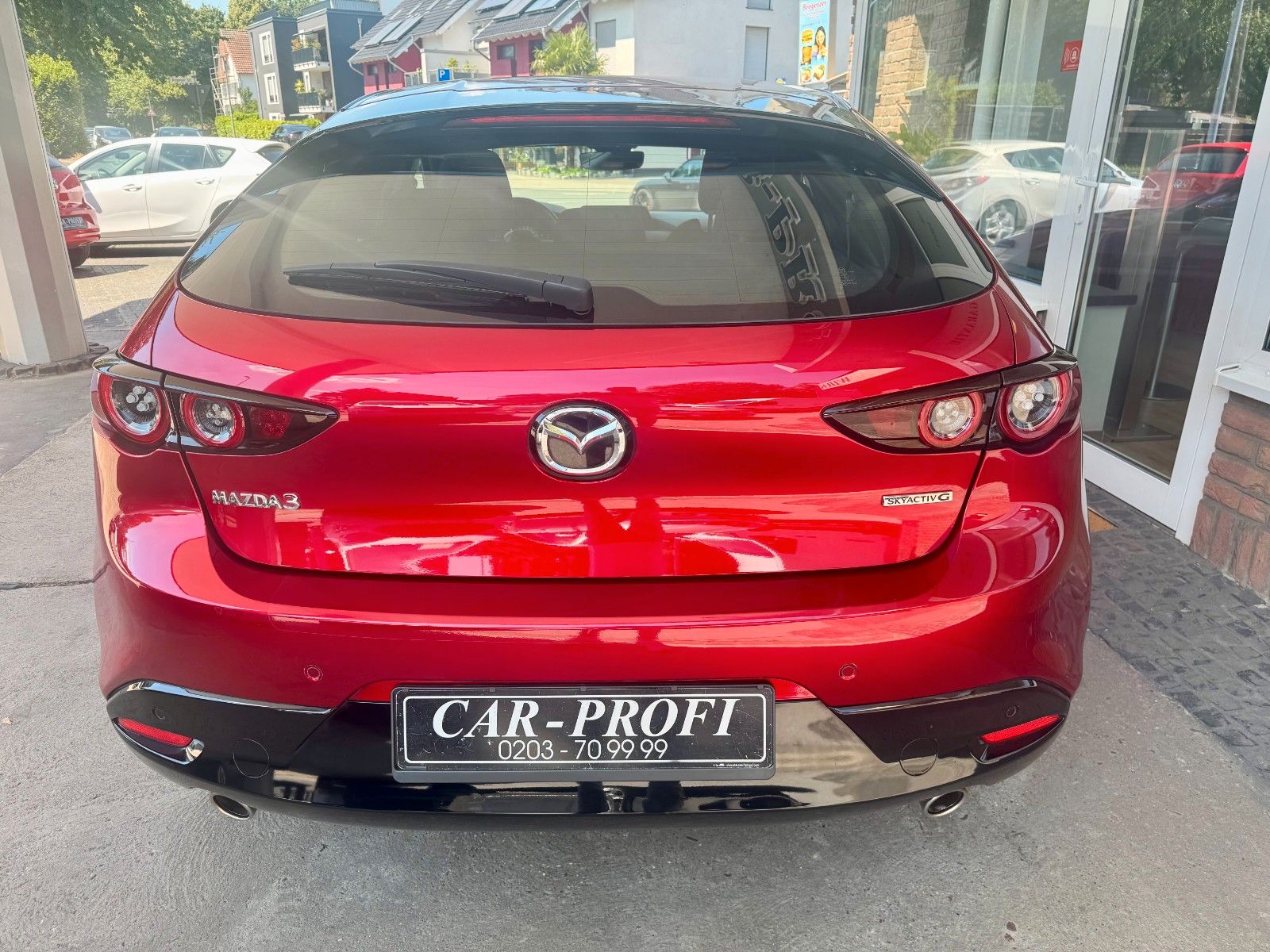 Fahrzeugabbildung Mazda 3 Limousine Autom. Navi/LED/HUD/Bluetooth