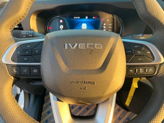 Fahrzeugabbildung Iveco Daily 35S18 HA8 3.0L *R3.520mm*Automatik*Kamera