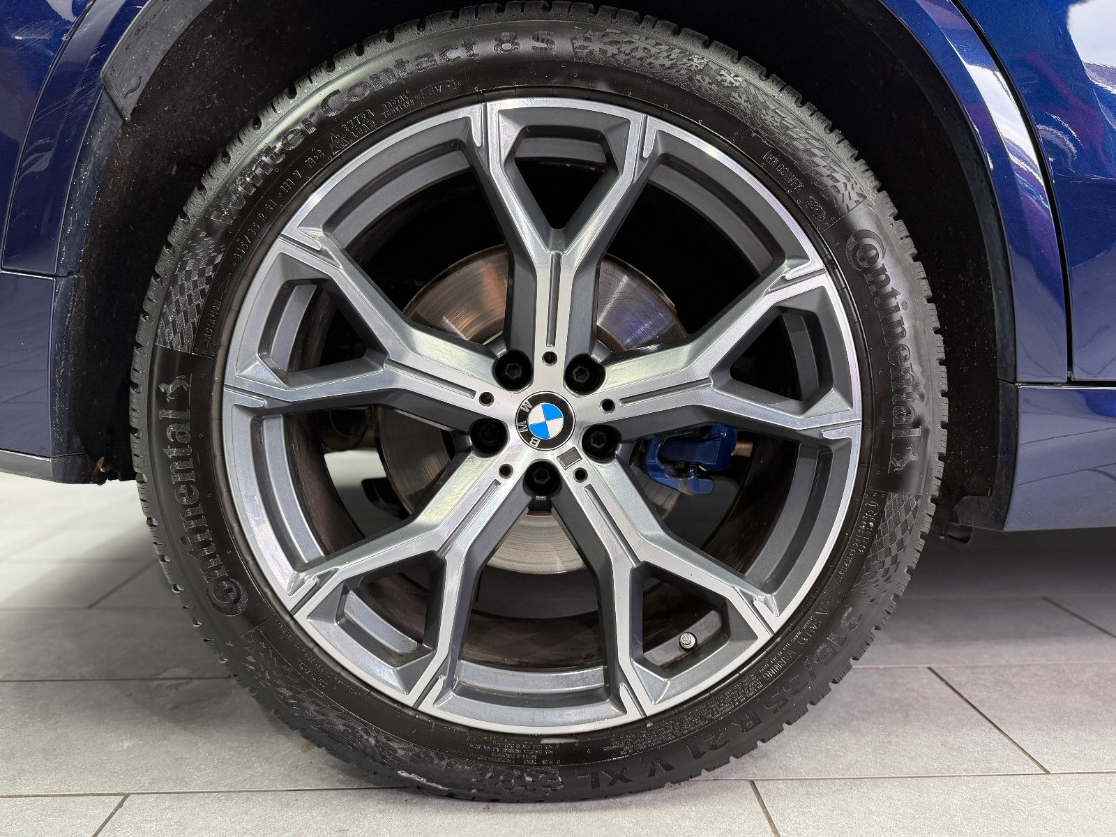 Fahrzeugabbildung BMW X5 40 d xDrive M SPORT PRO|PANO|M-SITZE|INDIVID