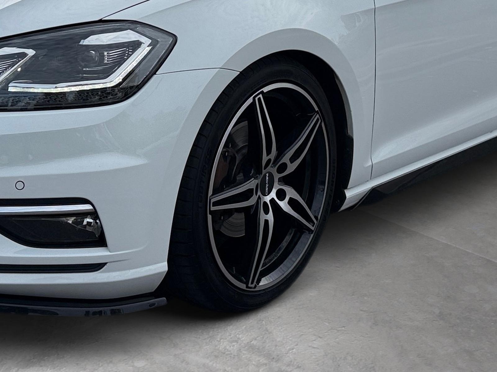 Volkswagen Golf VII 1.4 Xenon Alcantara Sitzheizung PDC