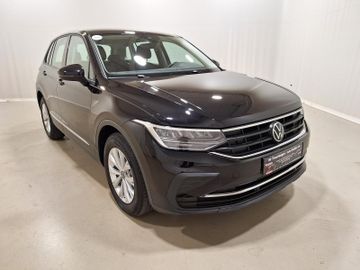 Volkswagen Tiguan - 8