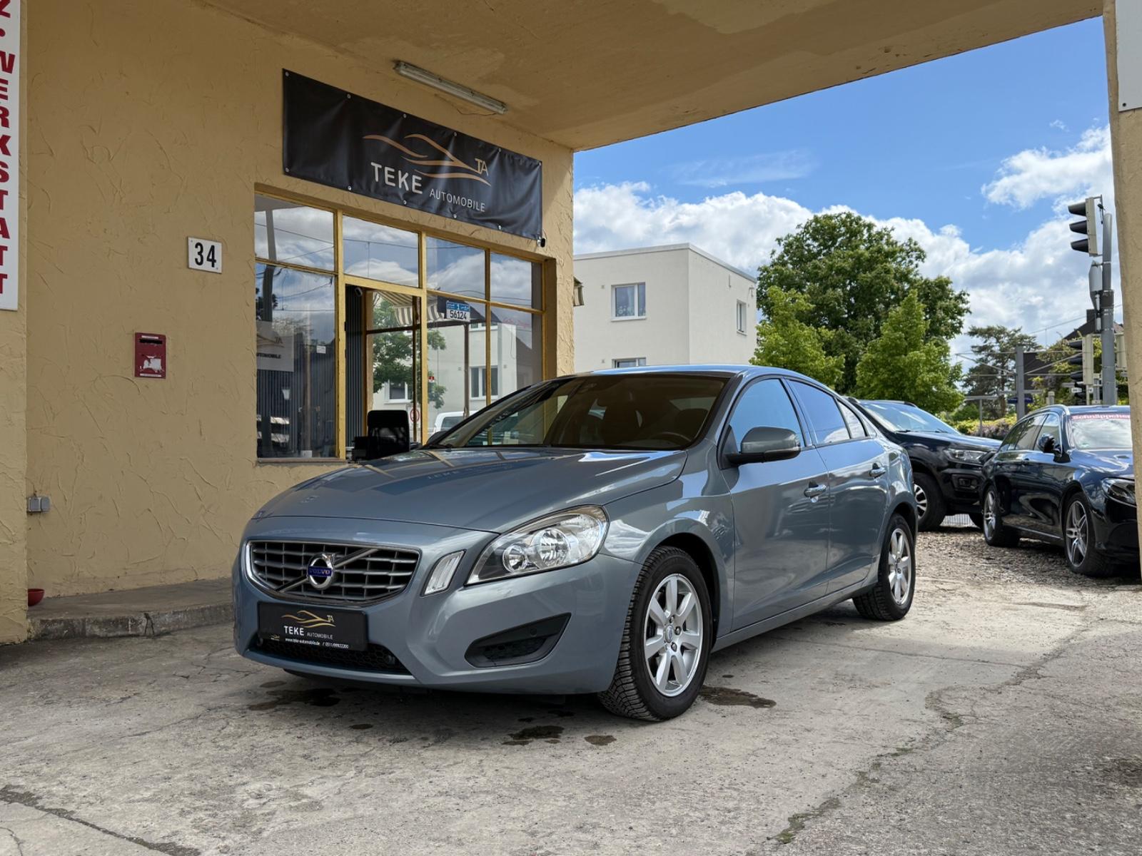 Volvo S60 Kinetic Sitzheizung|Pdc|Ahk