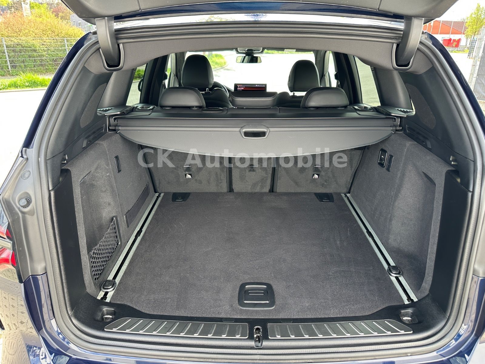 Fahrzeugabbildung BMW X3 xDrive 30i M-Sport/Navi/LED/ACC/360°Kam/AHK