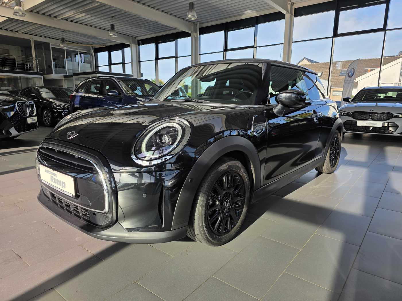 MINI Cooper 3trg. Autom. Pano/Leder/LED/Apple/PDC
