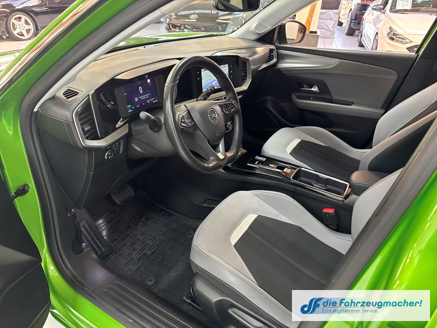 Fahrzeugabbildung Opel Mokka e Elegance Navi Digitales Cockpit LED ACC