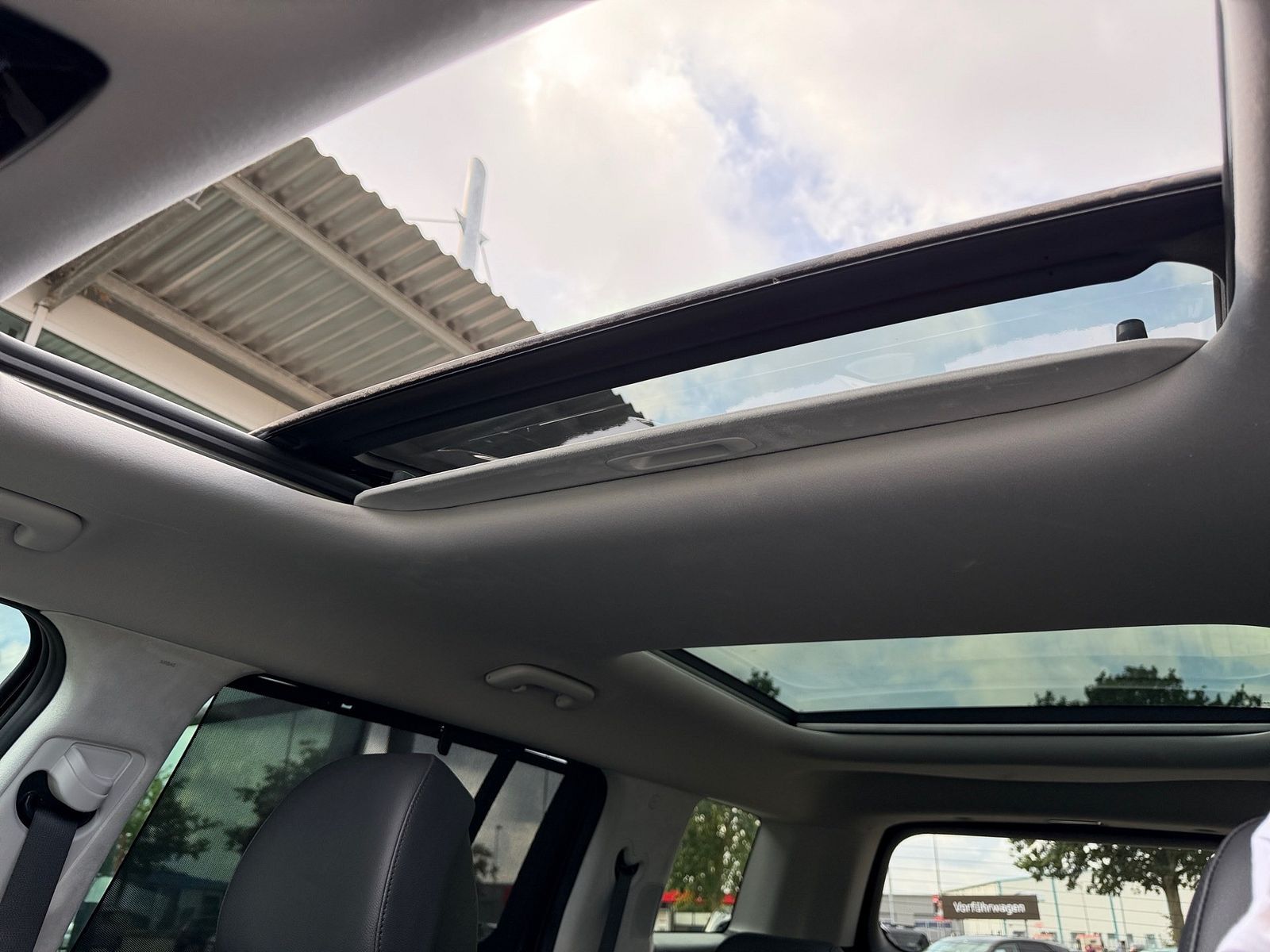 Hyundai Santa Fe – Bild 19