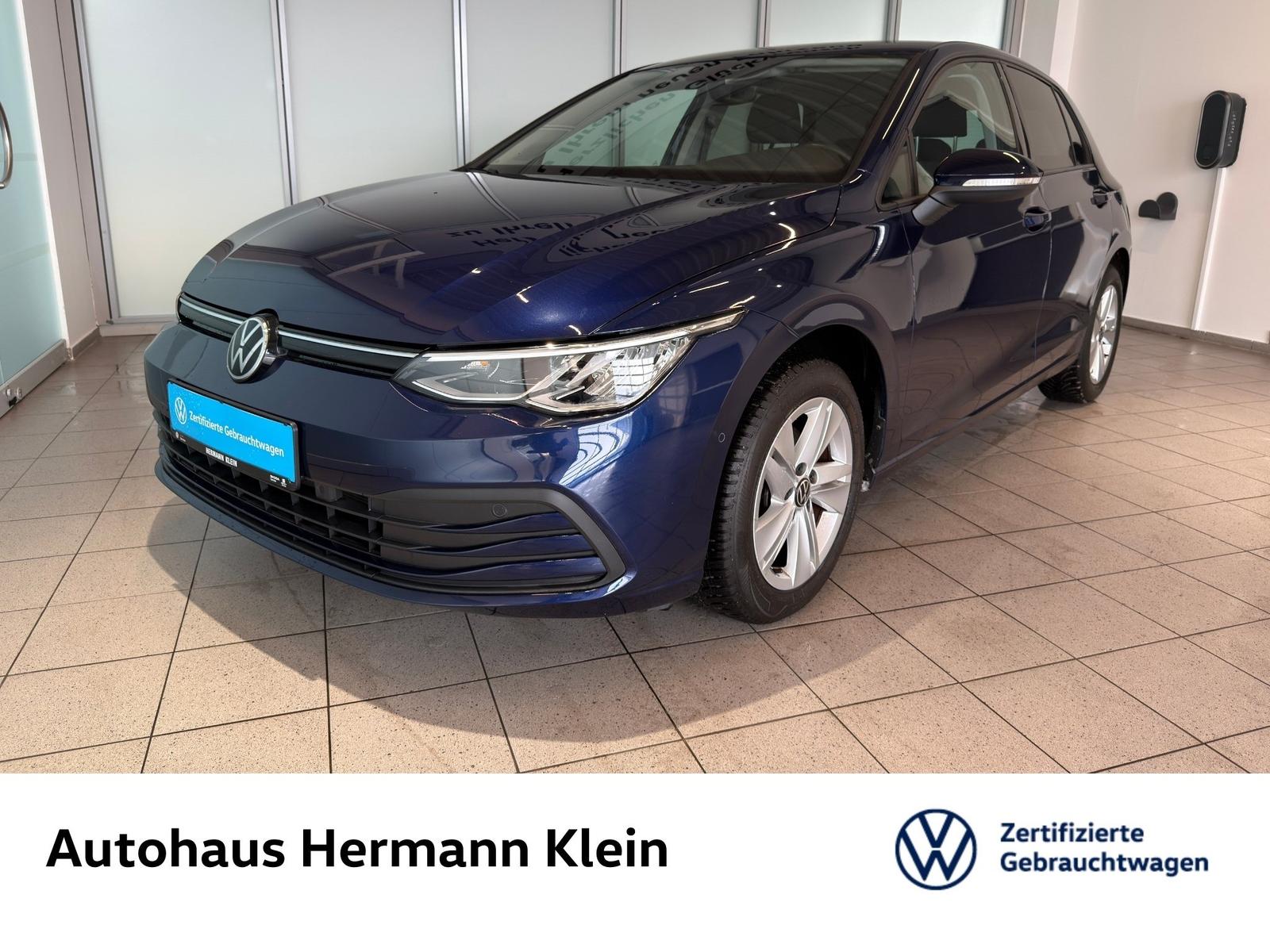 Volkswagen Golf VIII 1.5 TSI Life LED, Navi, ACC