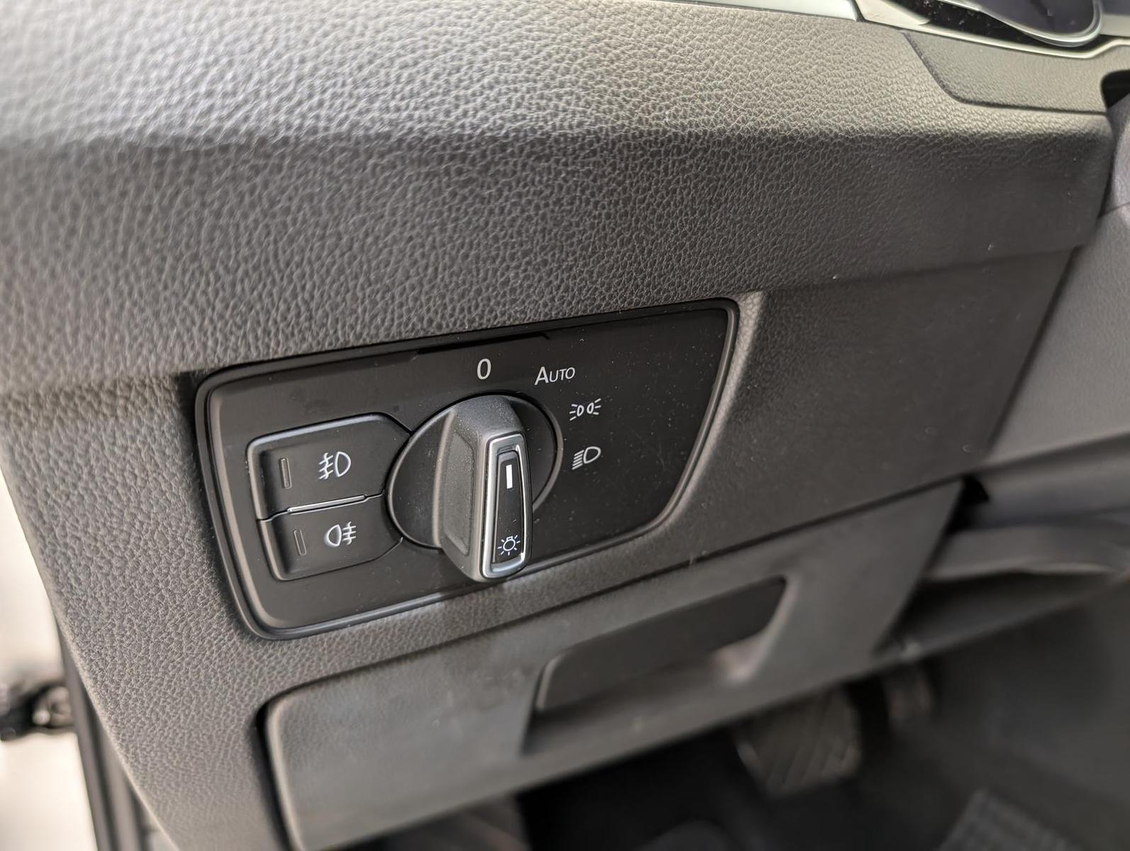 Volkswagen Passat 1.5 TSI DSG R-line ACC LED Pano L, миниатюра 18