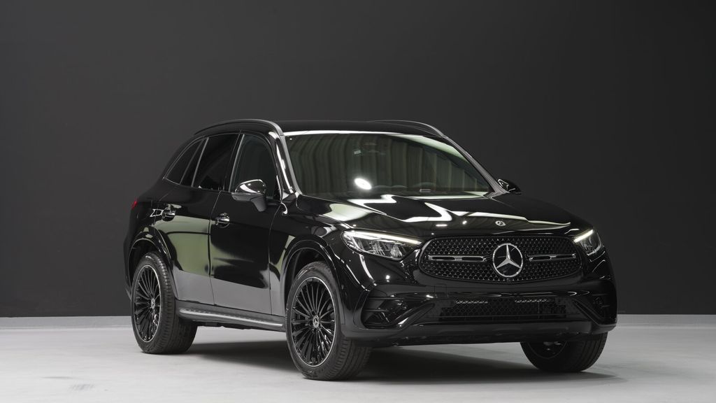 Image of Mercedes-Benz GLC 300