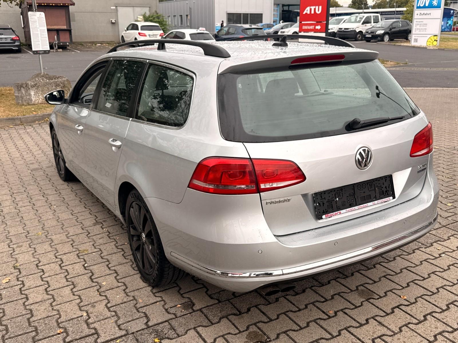 Volkswagen Passat 2012 — photo 8