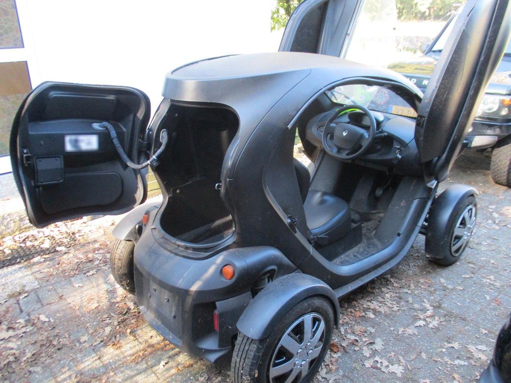 Renault Twizy Eigen AKKU 16 Tkm mattschwar...