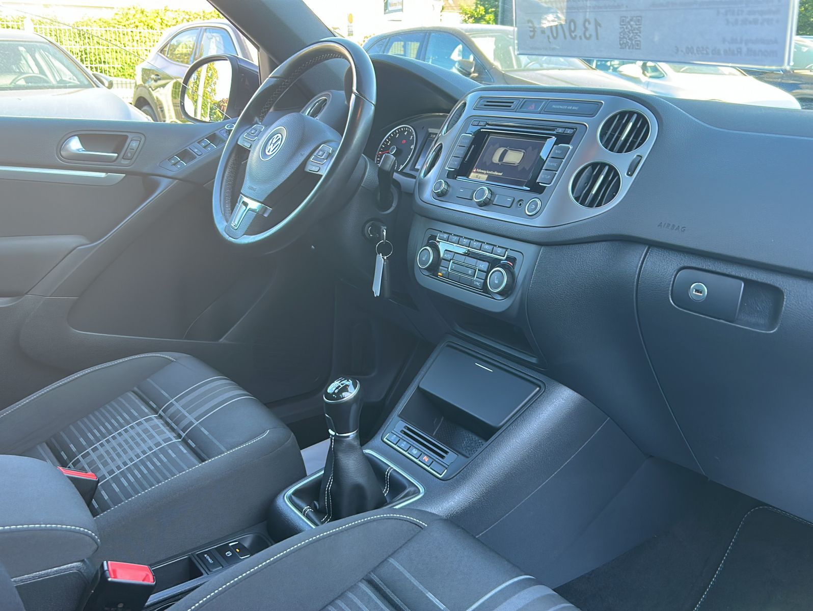 Fahrzeugabbildung Volkswagen Tiguan Lounge Sport & Style