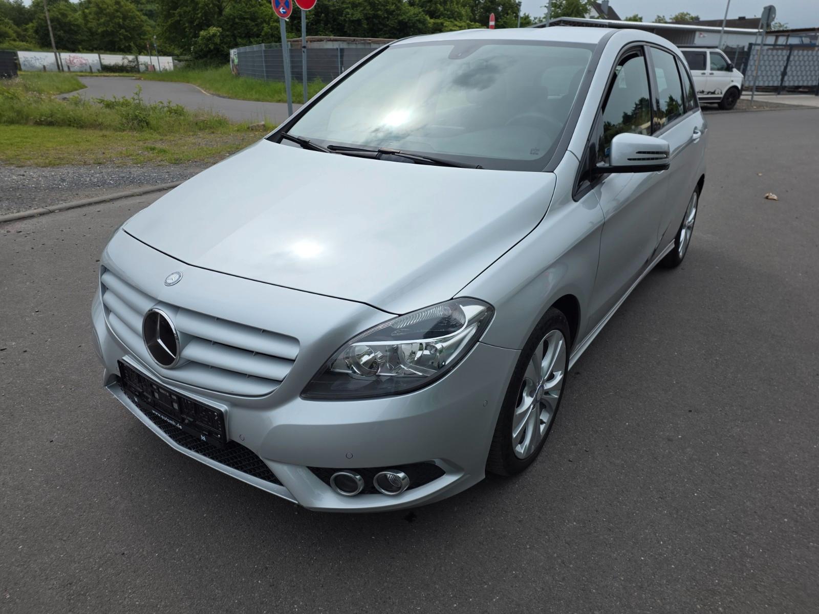 Mercedes-Benz B180,Automatik,HU+AU bis 05.28