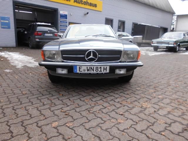 Mercedes-Benz SL 500 500 SL R107