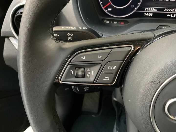 Fahrzeugabbildung Audi Q2 30 TFSI advanced *Cam*PDC*LED*Sitzhzg.*ACC*