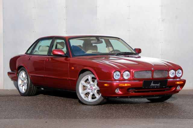 Jaguar XJR 4.0,  gepflegtes Fahrzeug