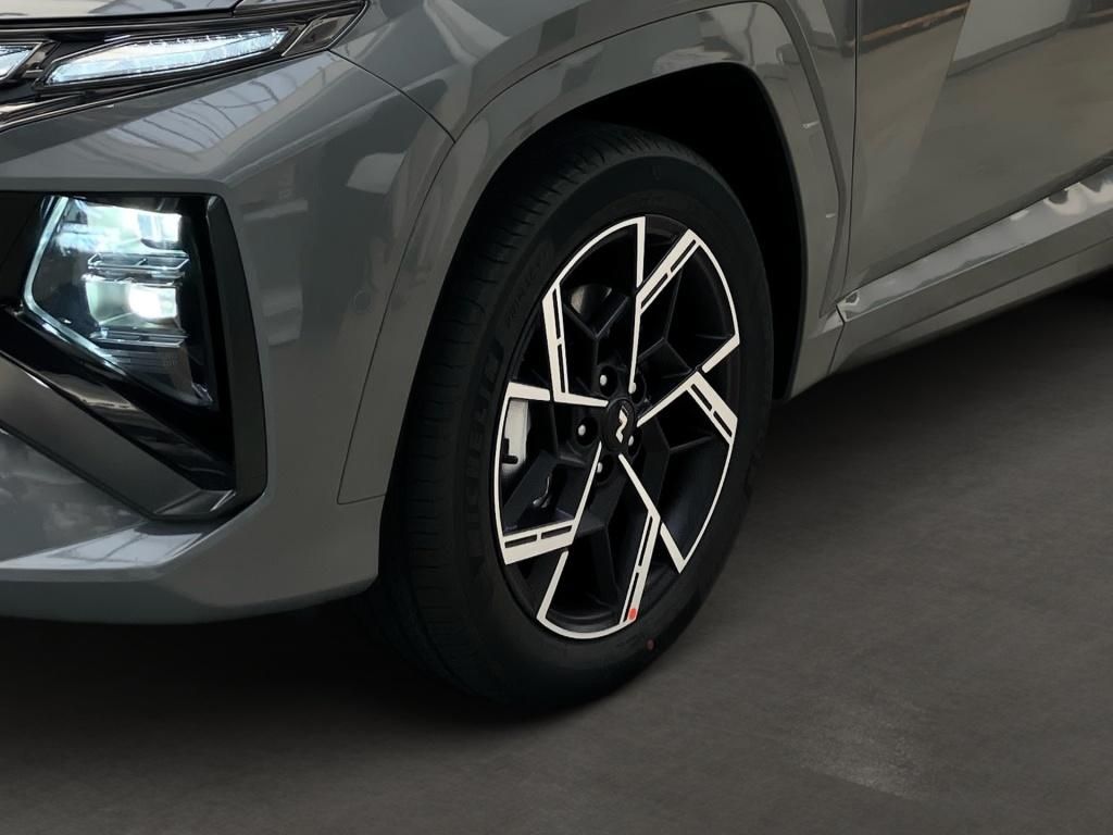 Fahrzeugabbildung Hyundai TUCSON FL (MY26) 1.6 T-GDI (180 PS) 7-DCT 4WD N