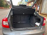 Skoda Octavia 2.0 TDI Ambiente Ambiente - Skoda Octavia aus 2012 mit Diesel-Antrieb: Limousine