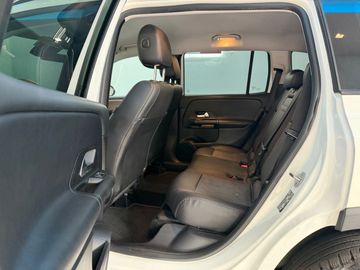 Mercedes GLB 200 - 8