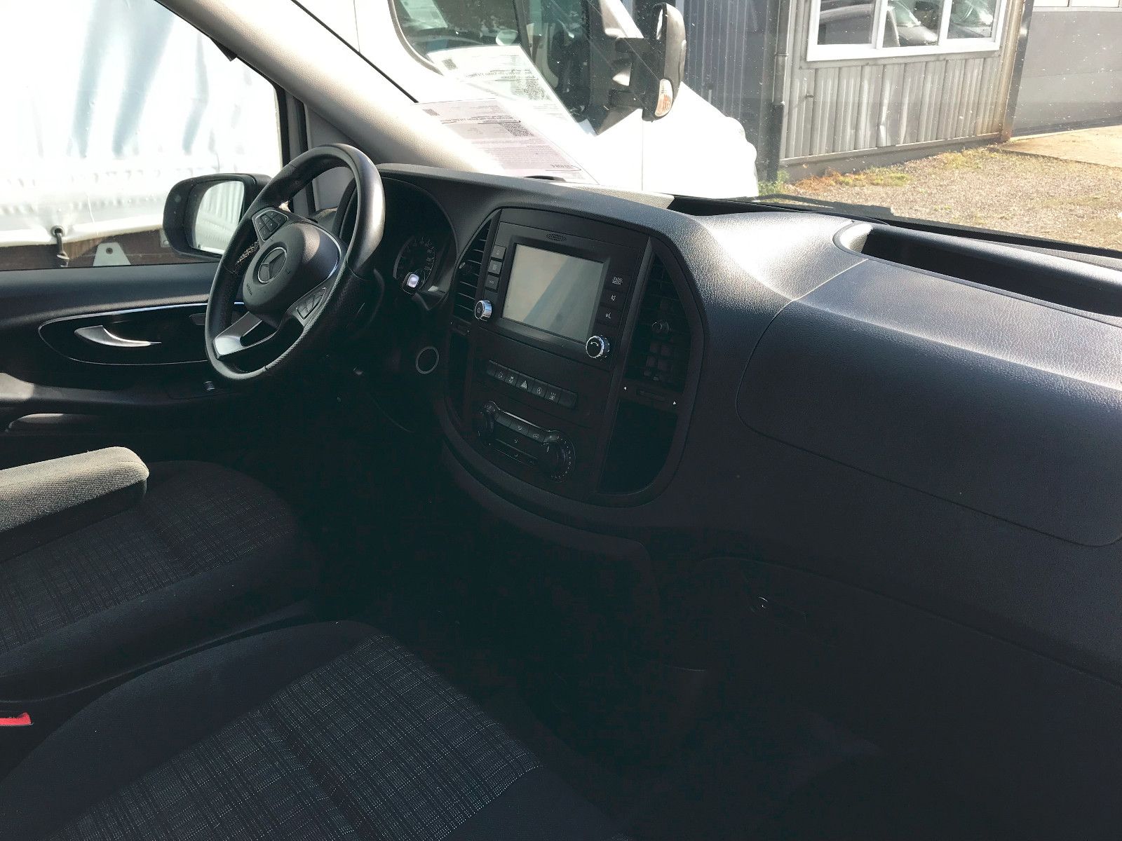 Fahrzeugabbildung Mercedes-Benz Vito Kasten 114 RWD extrala,Automatic,90910Km