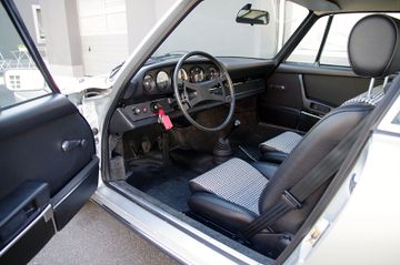 Porsche 911 T Coupé im Erstlack, Motorumbau 2.8 RSR