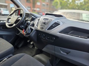 Ford Transit Custom - 10