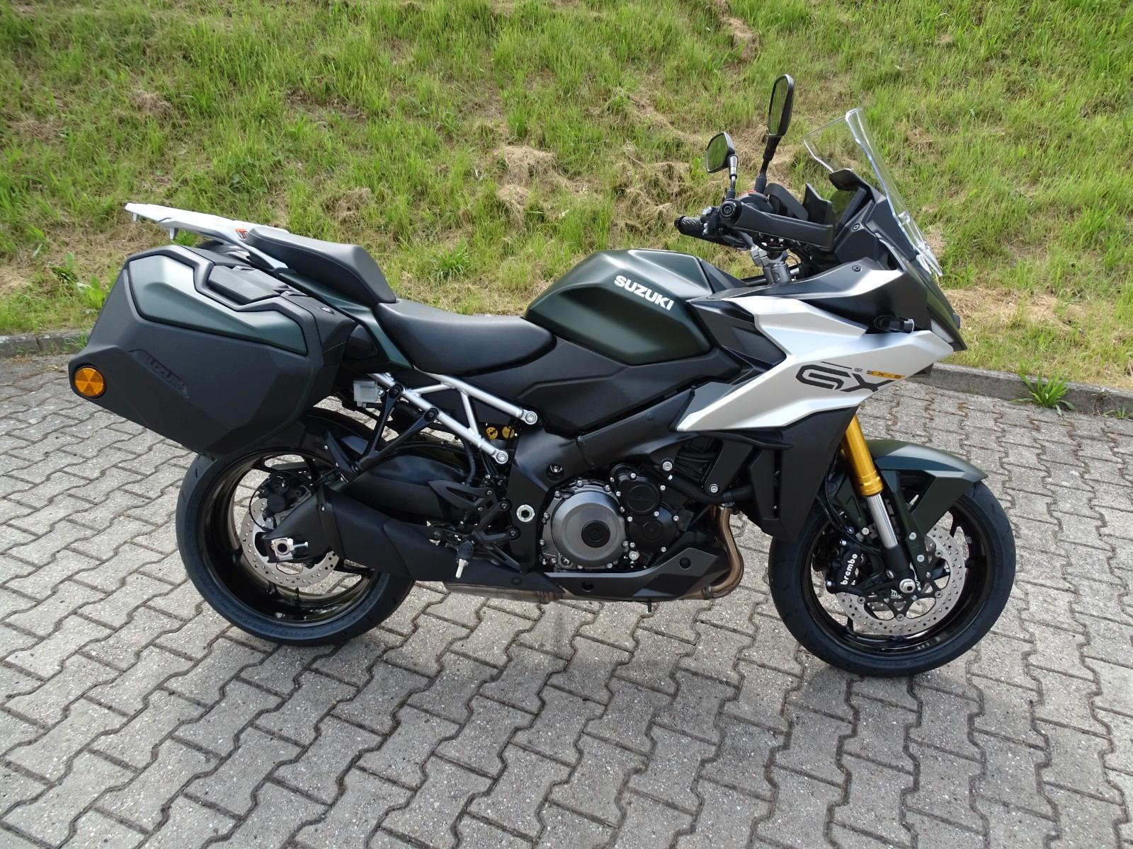 Suzuki GSX-S 1000 GX Travel Edition - gratis Versand