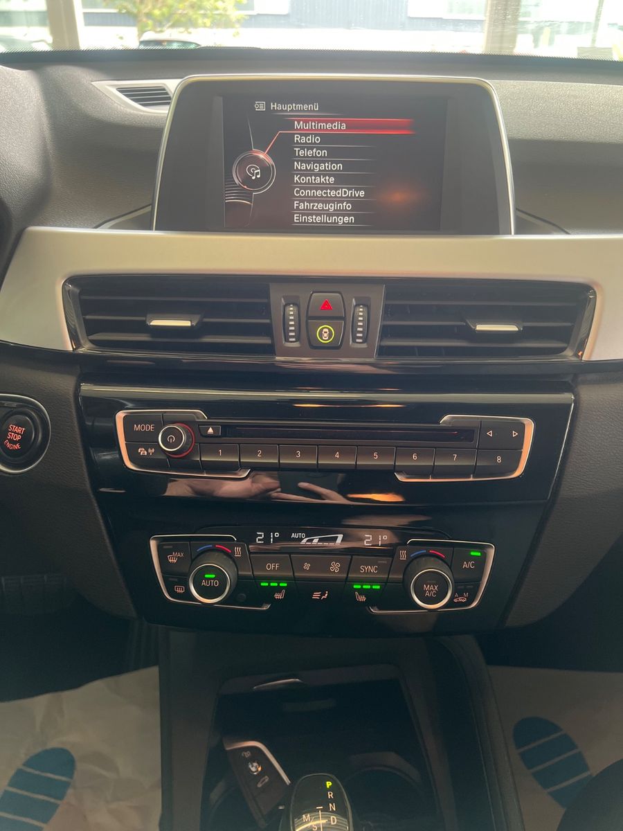 Fahrzeugabbildung BMW X1 sDrive 18 d Advantage *LED*NAVI*SITZHEIZUNG*