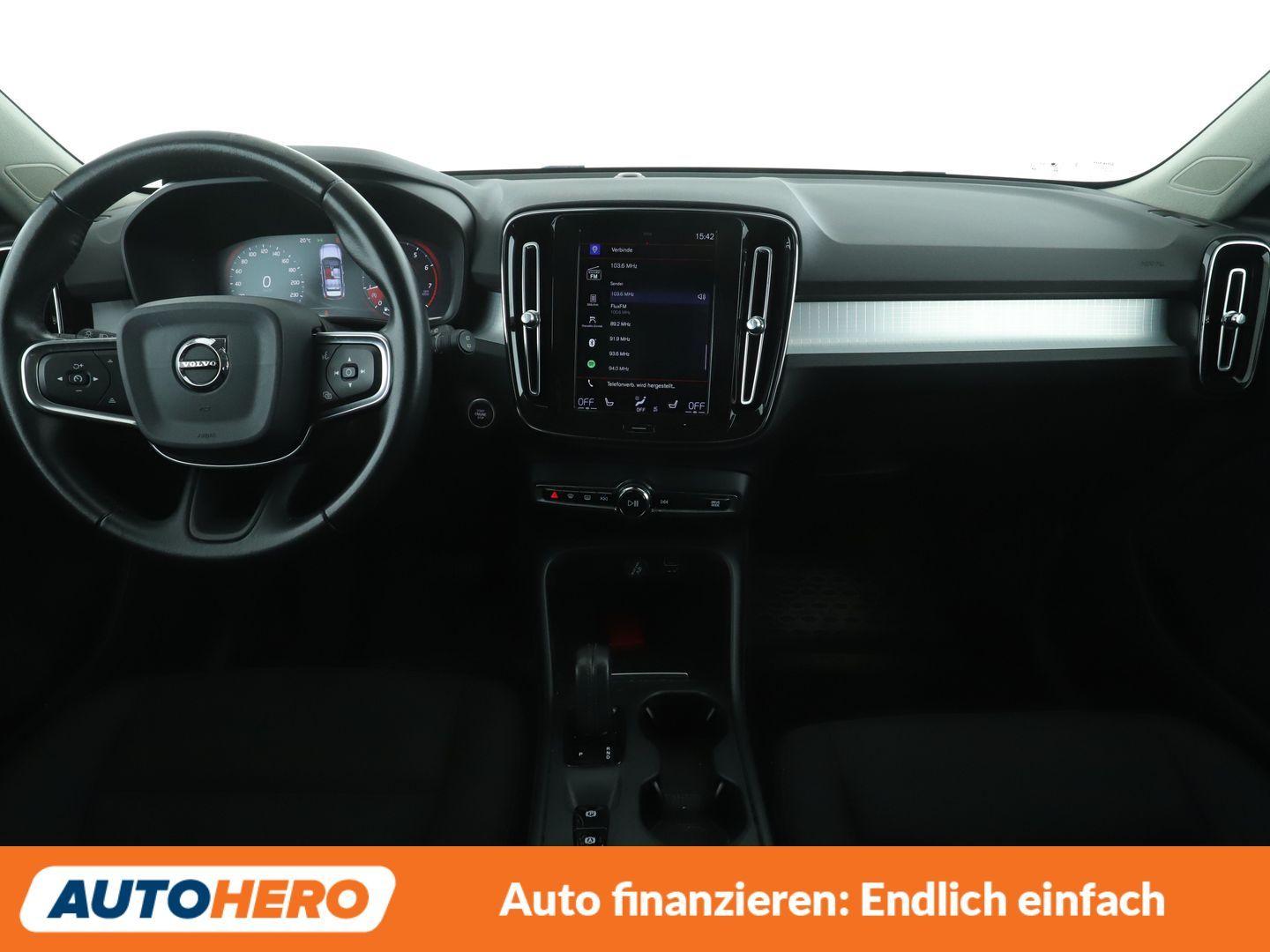 Volvo XC40 1.5 Momentum 2WD Aut.*LED*SPUR*CAM*PDC*SHZ*