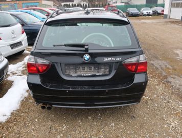 BMW 325 - 6