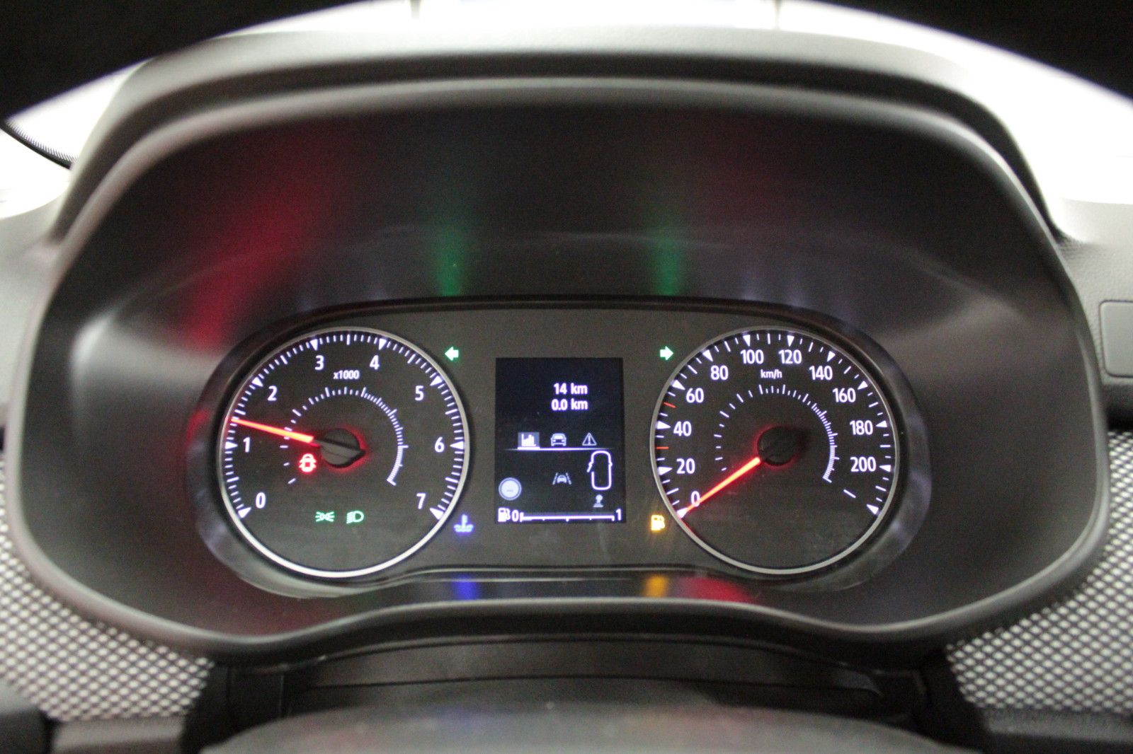 Fahrzeugabbildung Dacia Sandero TCe 90 Expression*Winterpaket*15418*