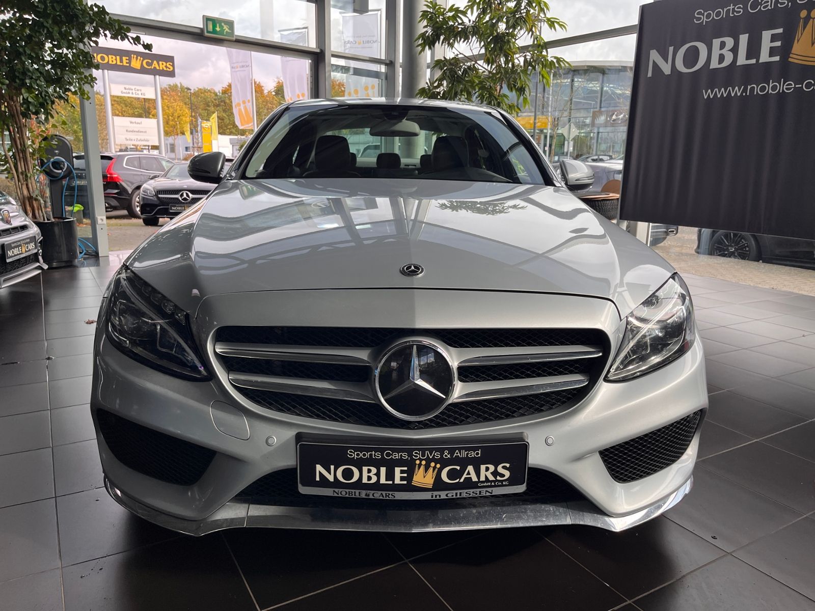 Fahrzeugabbildung Mercedes-Benz C 200 9G-TRONIC AMG Line NAVI LED