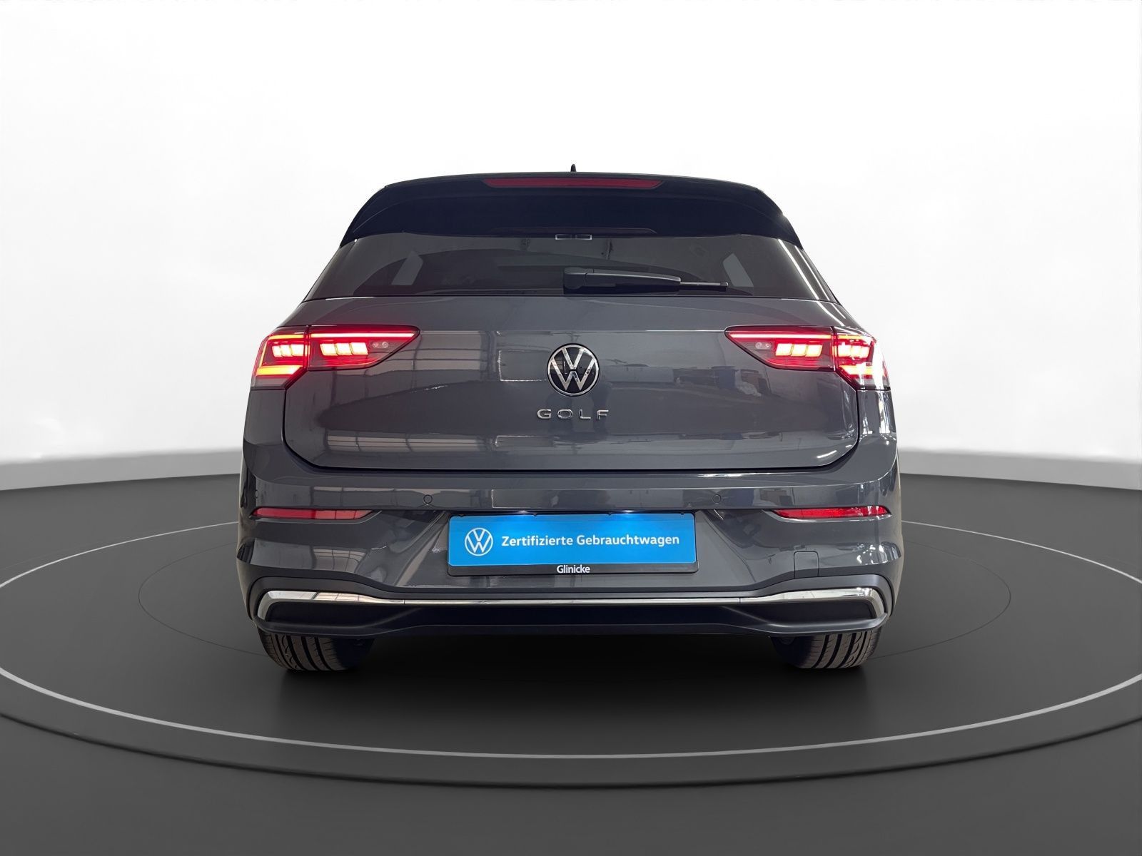 Volkswagen Golf VIII 2.0 TDI Style Pano Matrix LM 18 Navi foto 4