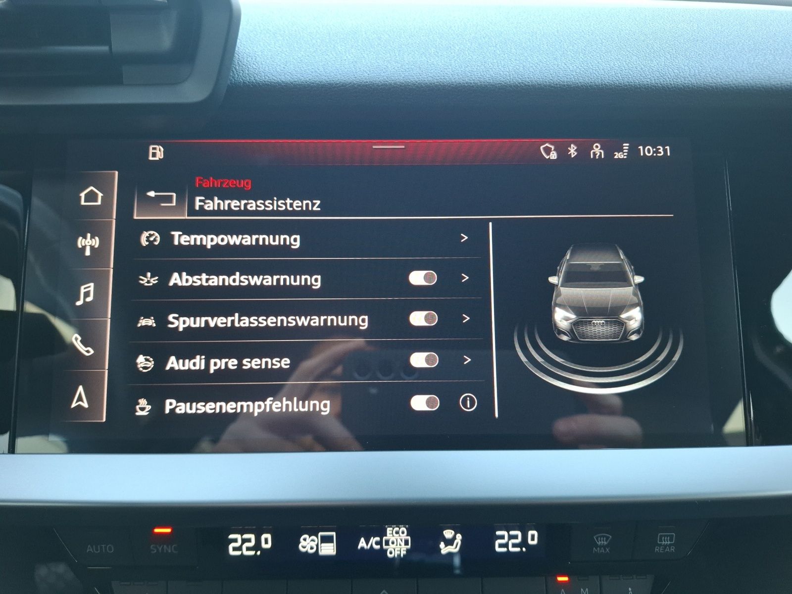 Fahrzeugabbildung Audi A3 Sportback 30 TFSI advanced Navi AVC ACC PDC S