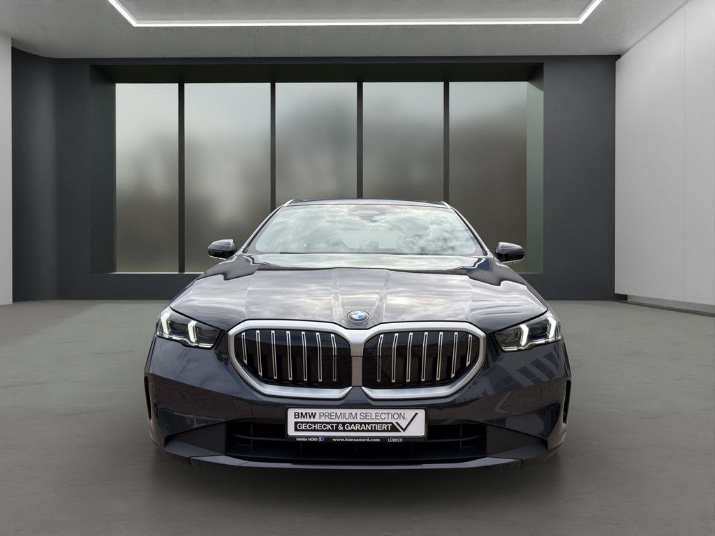 BMW 520d T. LED NAVI PANO SPORTSITZ 360° H K 19 AHK foto 4