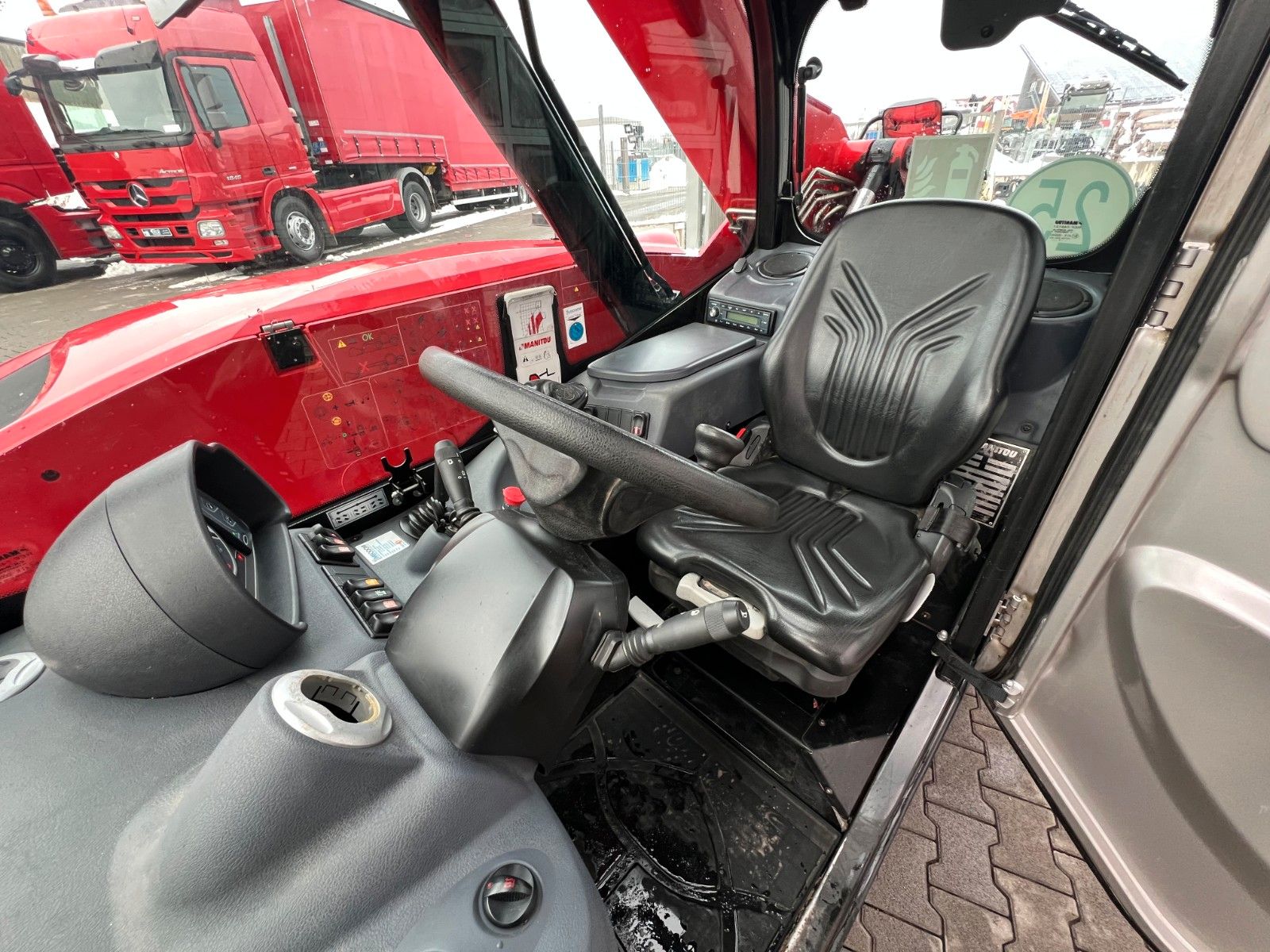 Fahrzeugabbildung Manitou MT 625 H / 2.042h / 2021 / Teleskoplader