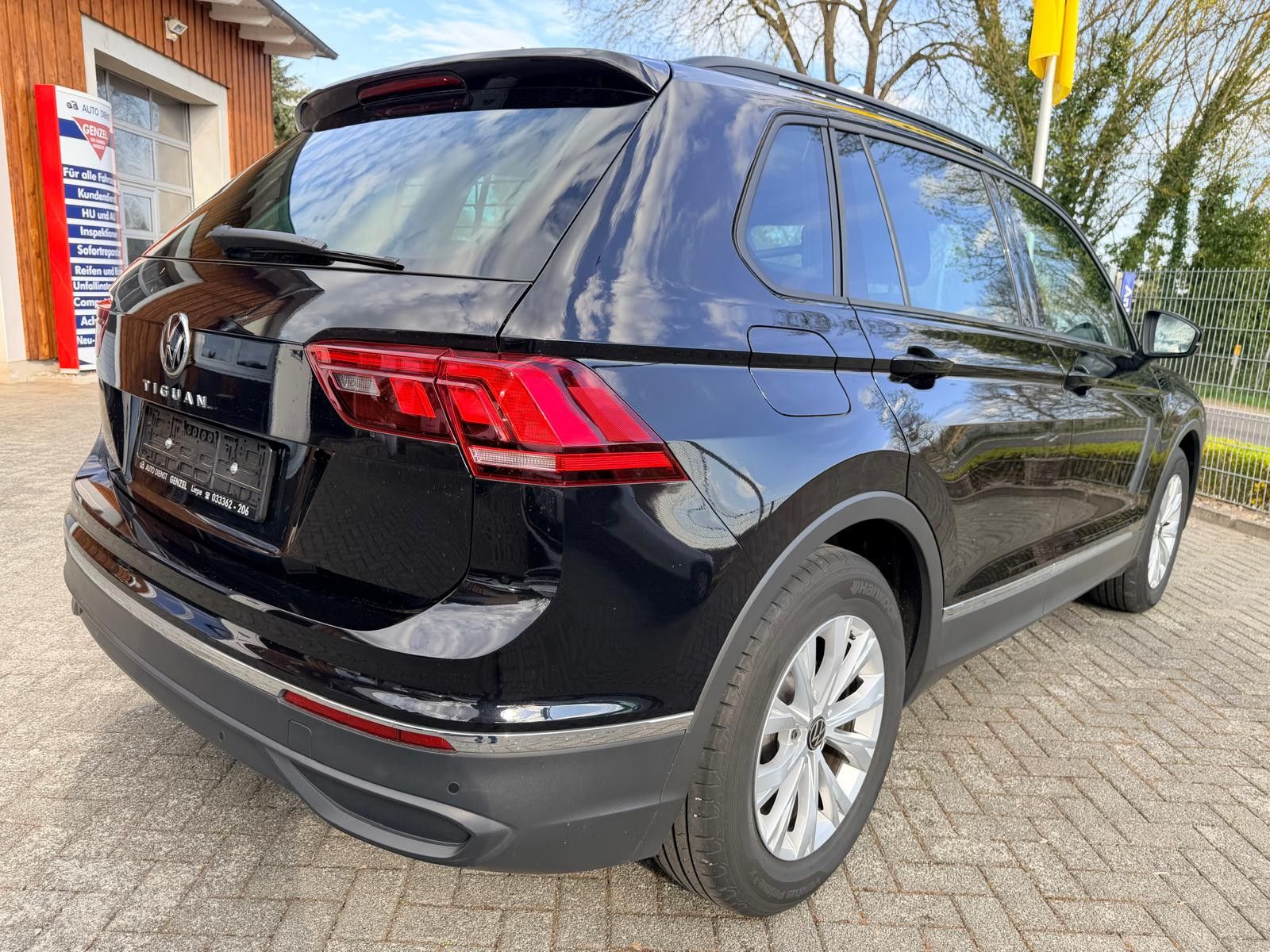Volkswagen Tiguan 1.5 TSI  NAV LED ACC AppConnect Garantie foto 13