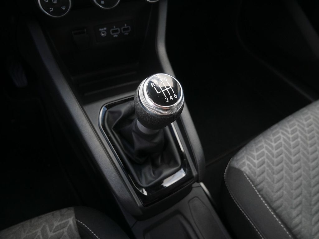 Fahrzeugabbildung Renault Clio Evolution TCe 90 KLIMA PDC NAVI LED