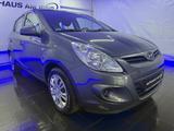 Hyundai i20 Edition 20 Blue TÜV-NEU START/STOP ALLWETTER - Hyundai i20 Gebrauchtwagen in Duisburg