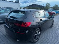 Fahrzeugabbildung BMW 118 1 Limousine 118 d Advantage LED PDC