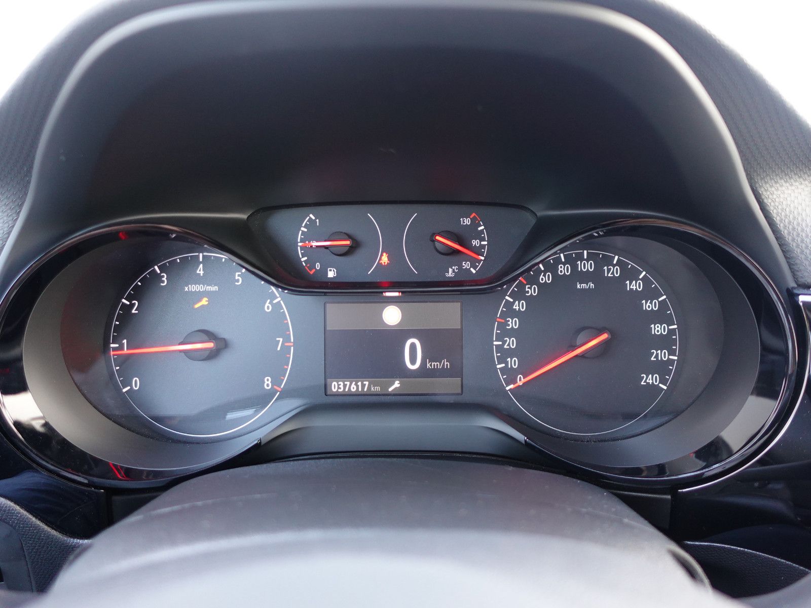 Fahrzeugabbildung Opel Corsa Edition 1.2,Navi,Kamera,Sitzhzg,Allwetter