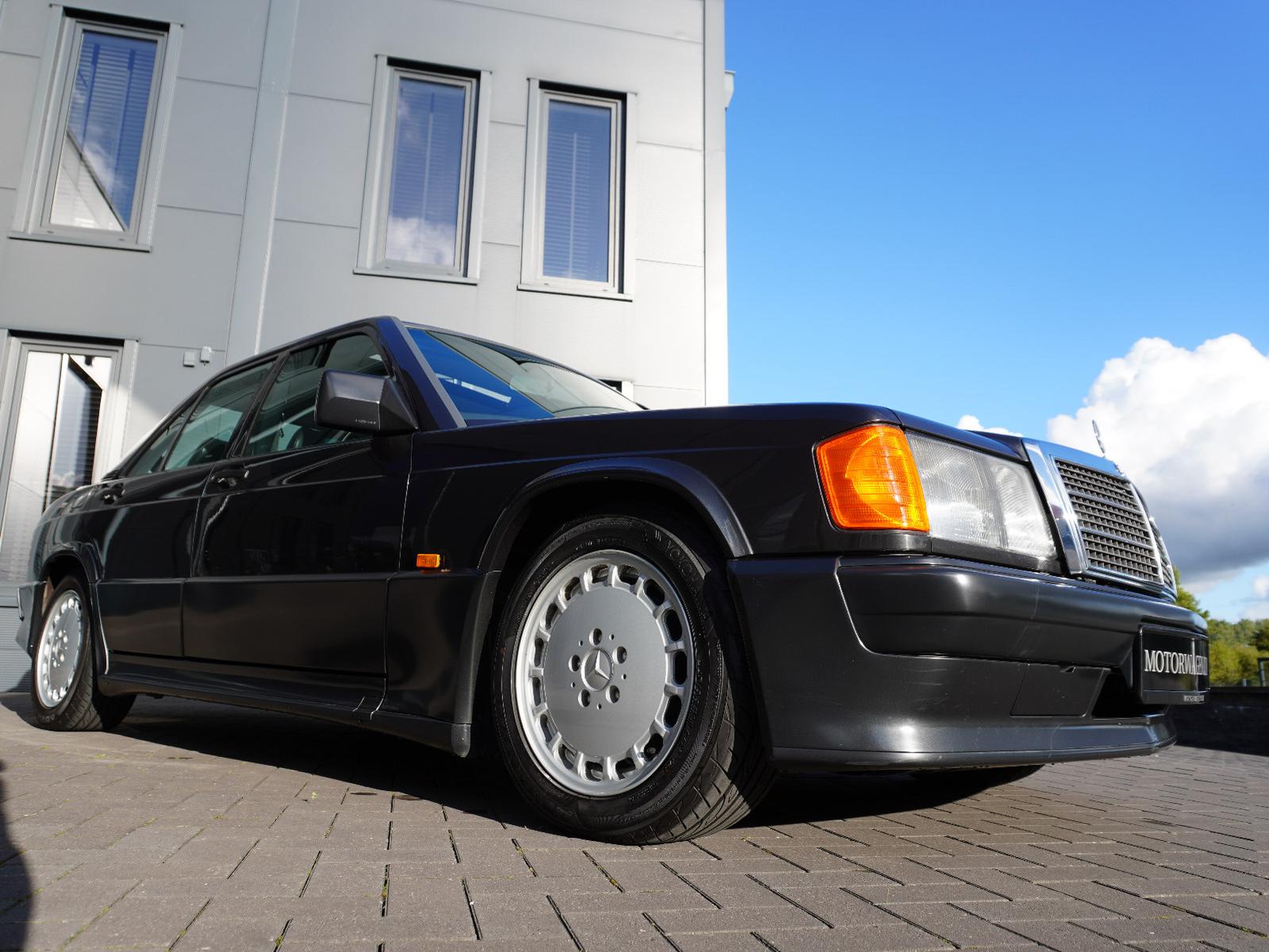Mercedes-Benz 190 E 2,3 16 V