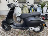 Vespa Sprint 50 Notte limitiert